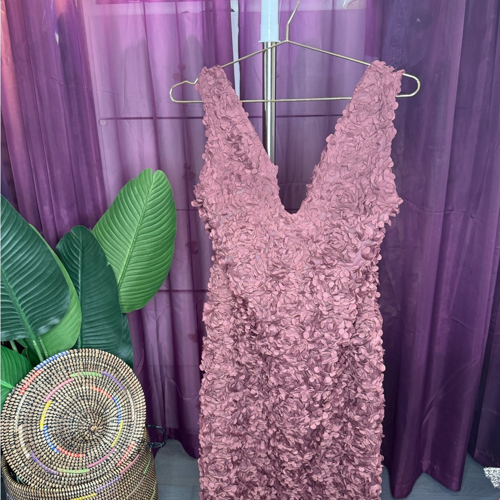HOUSE OF CB CARENA FLOWER APPLIQUÉ GOWN NOCTURNE SIZE XL